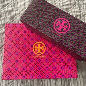 💕 Tory Burch boxes (2)
